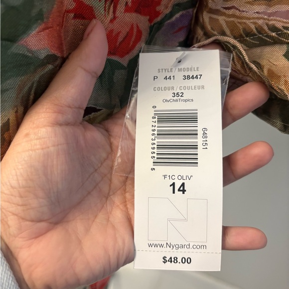 TANJAY shirt green button front woman’s size 14 - Picture 9 of 10